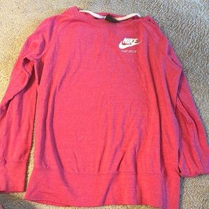 Nike women’s large light sweatshirt